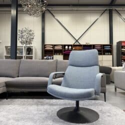 F156 Fauteuil stof draai stoel