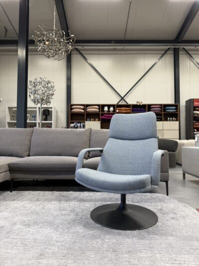 F156 fauteuil stof draai stoel