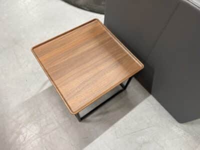 934 bijzettafel noten hout - afbeelding 6
