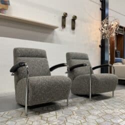 2 Scylla Fauteuils hoog state stof