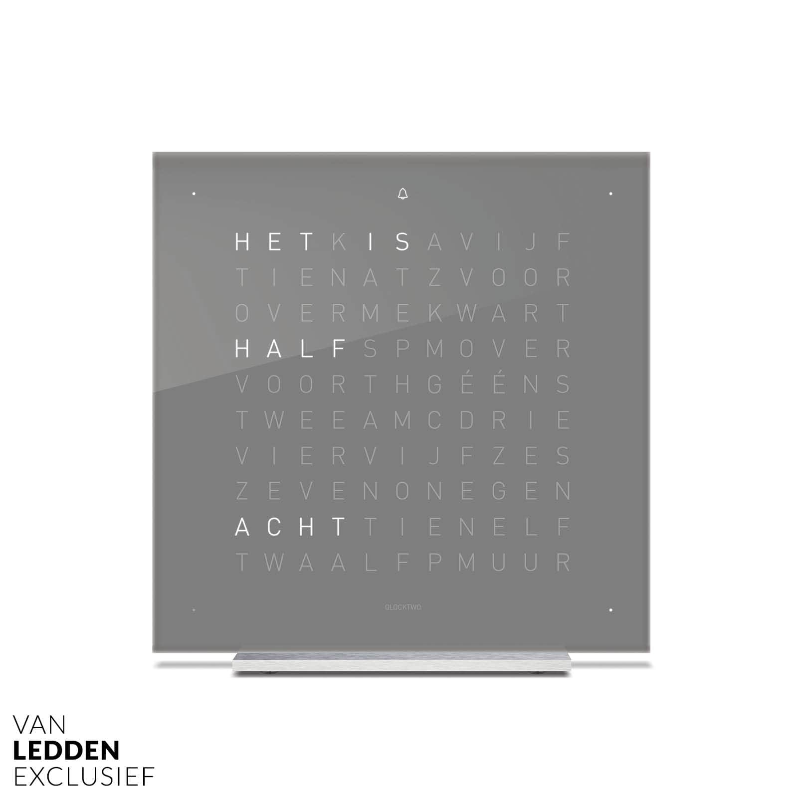 Earth 13. 5 earl grey tea 1 Qlocktwo touch woordklok wekker early grey grijs van ledden exclusief